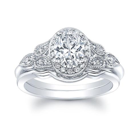 Oval Diamond Wedding Set